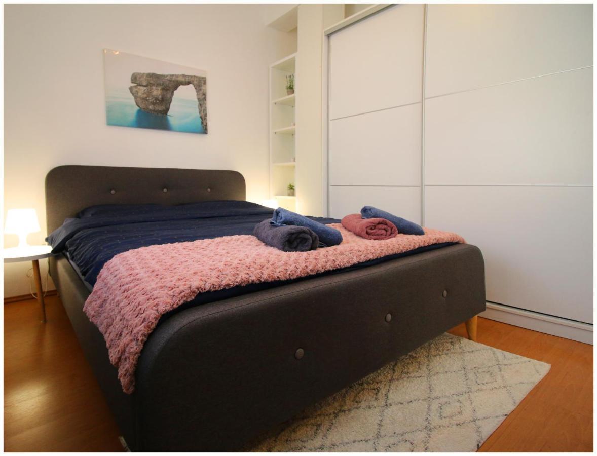 Studio Apartman Elena Primosten Exterior photo